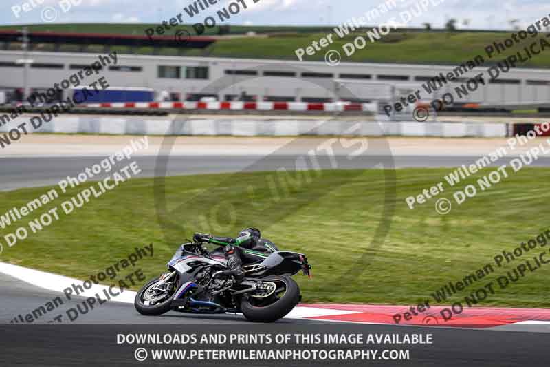 cadwell no limits trackday;cadwell park;cadwell park photographs;cadwell trackday photographs;enduro digital images;event digital images;eventdigitalimages;navarra;no limits trackdays;peter wileman photography;racing digital images;trackday digital images;trackday photos
